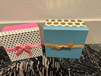 Gift Boxes (2)