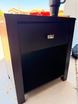 Night stand or side table
