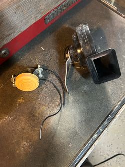 Automotive Horn & Button 12-volt