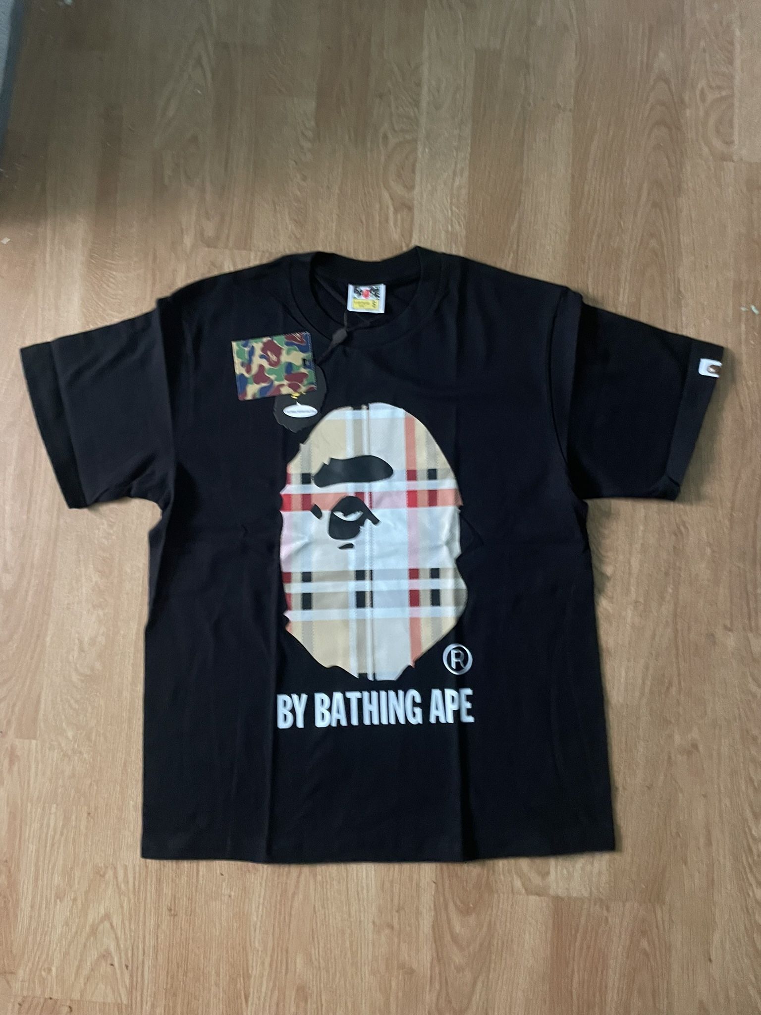Burberry X Bape T Size M