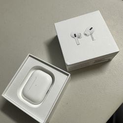 AirPods Pro Generation 1 Great Condition 