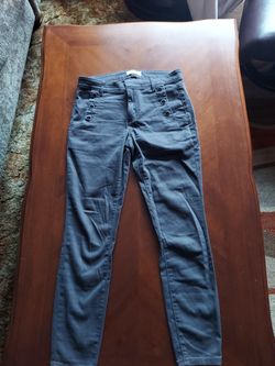 Loft Women's Grey Pants.  27/4.  Skinny