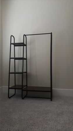 clothes rack organization