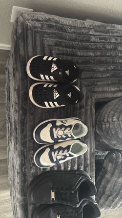 Both for 7$   Toddler  black size 6 white size 7