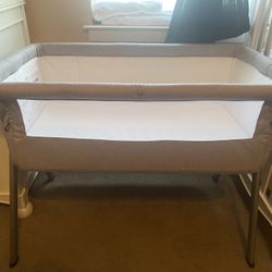 Baby Bedside Bassinet