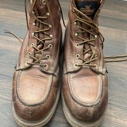 Thorogood Boots Size 10 EE