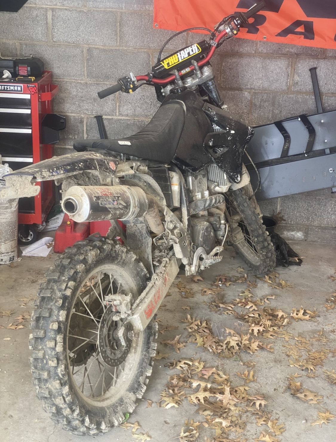 Dirt Bike - 2000 Suzuki DRZ 400 With Title