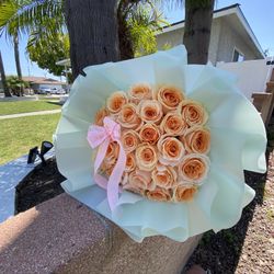 Flash Sale Mothers Day Ramo Roses Rosas Ready For Pick Up