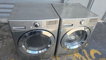 LG Front Load Washer and Dryer Set