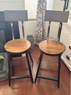 Barstool Chairs