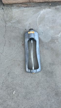 Oscillating Sprinklers