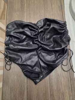 Faux leather shorts