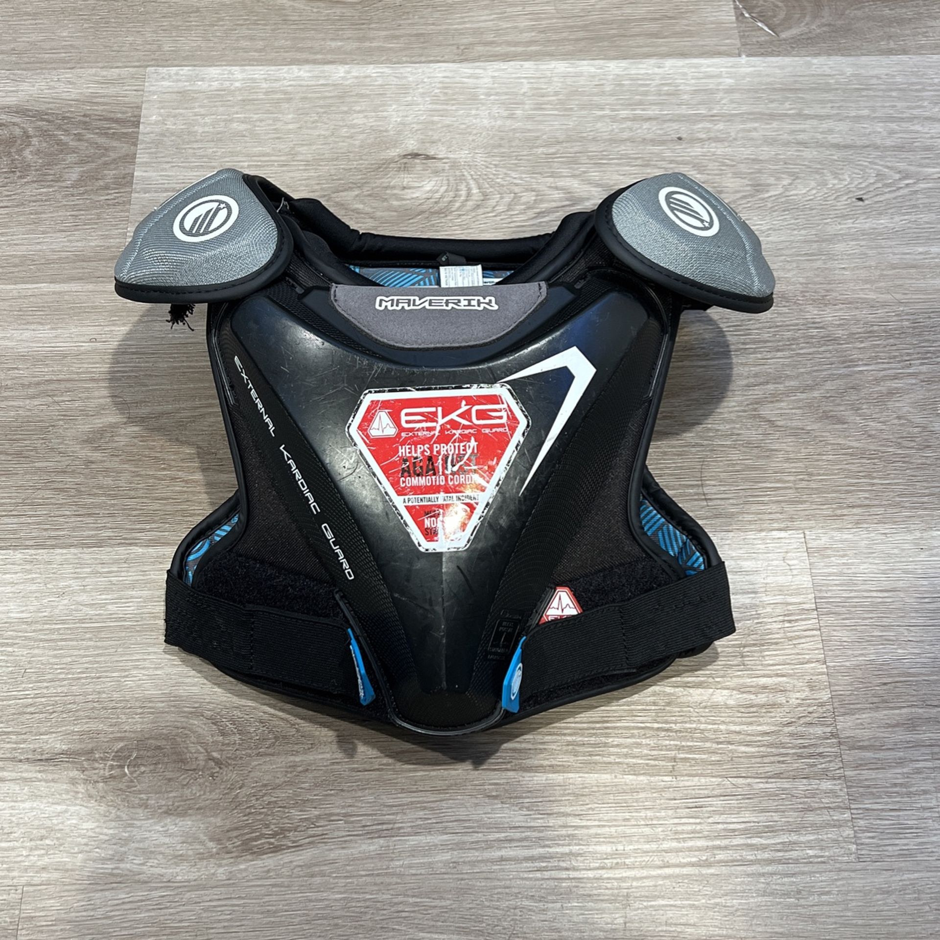Maverick Ekg Shoulder Pads Boys Small