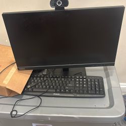 Monitor, Keyboard, Mouse, Webcam 