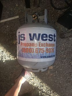 Gas tank 15