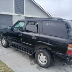 Chevrolet SUBURBAN Black 1500 UTILITY 