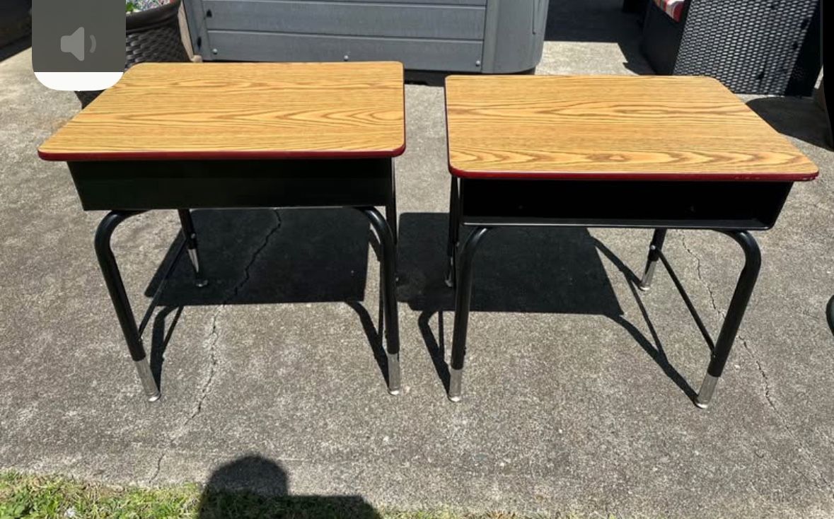 ECR Kids Desks