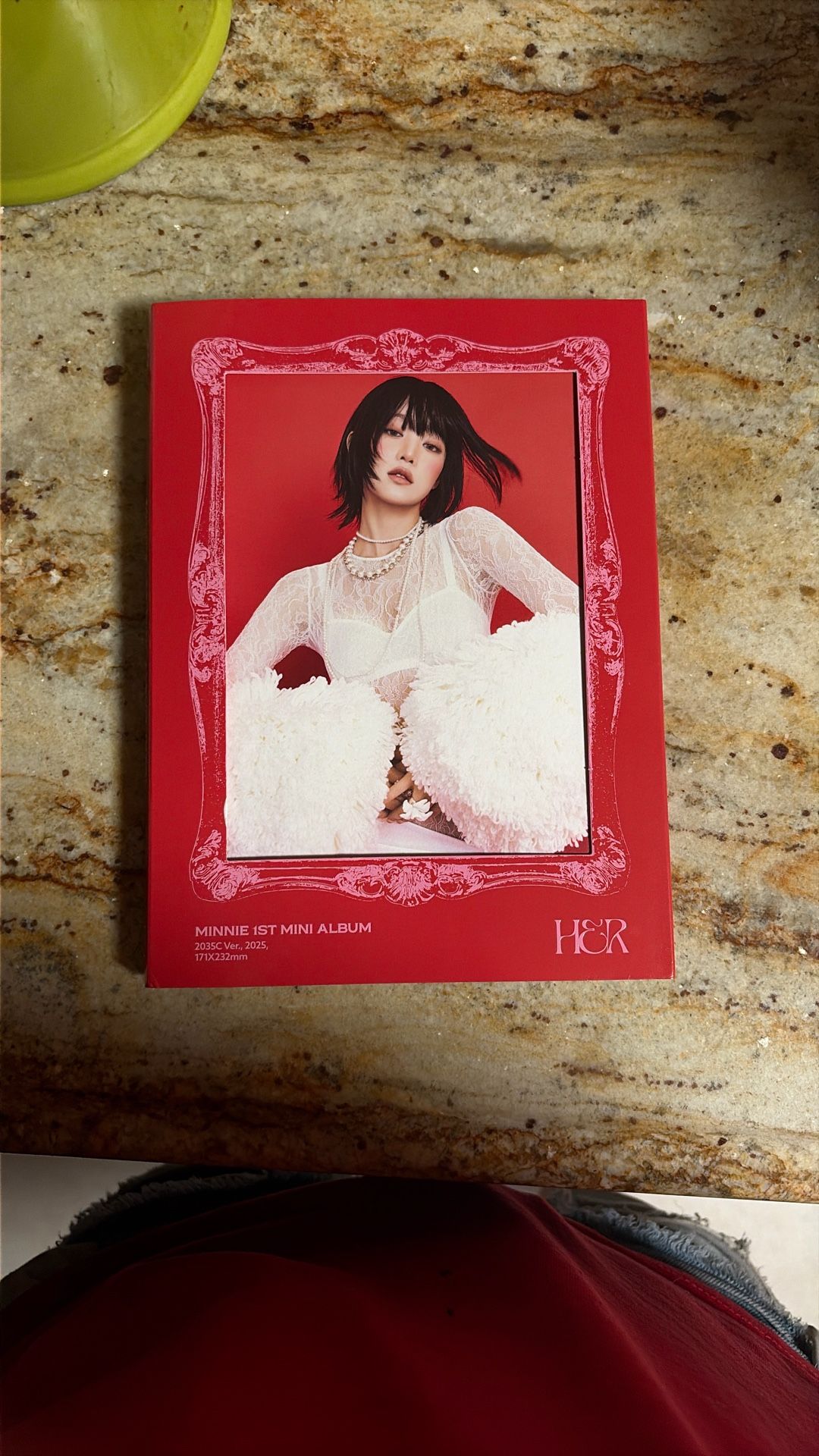 Minnie From Gidle Solo Album HER 