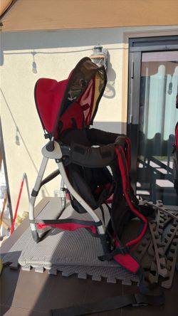Hiking backpack/carrier