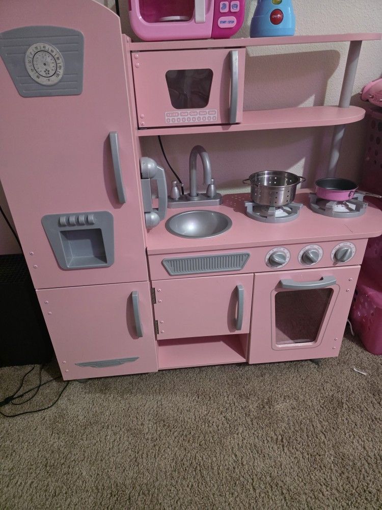 Kids Kitchen 
