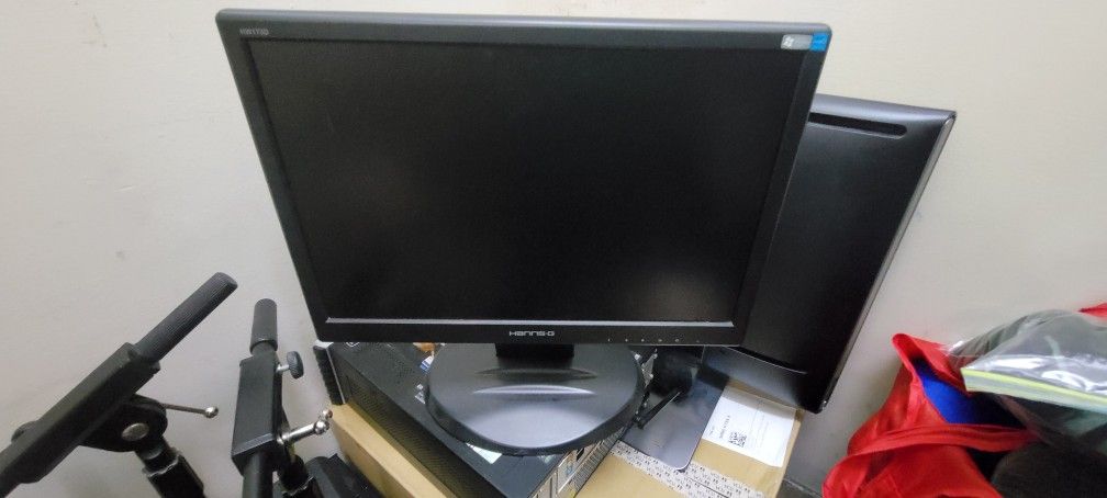 HANNS-G LCD Monitor