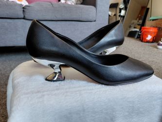 Katy Perry The Laterr Pump black