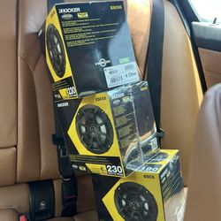 kicker speakers 3 for 220 