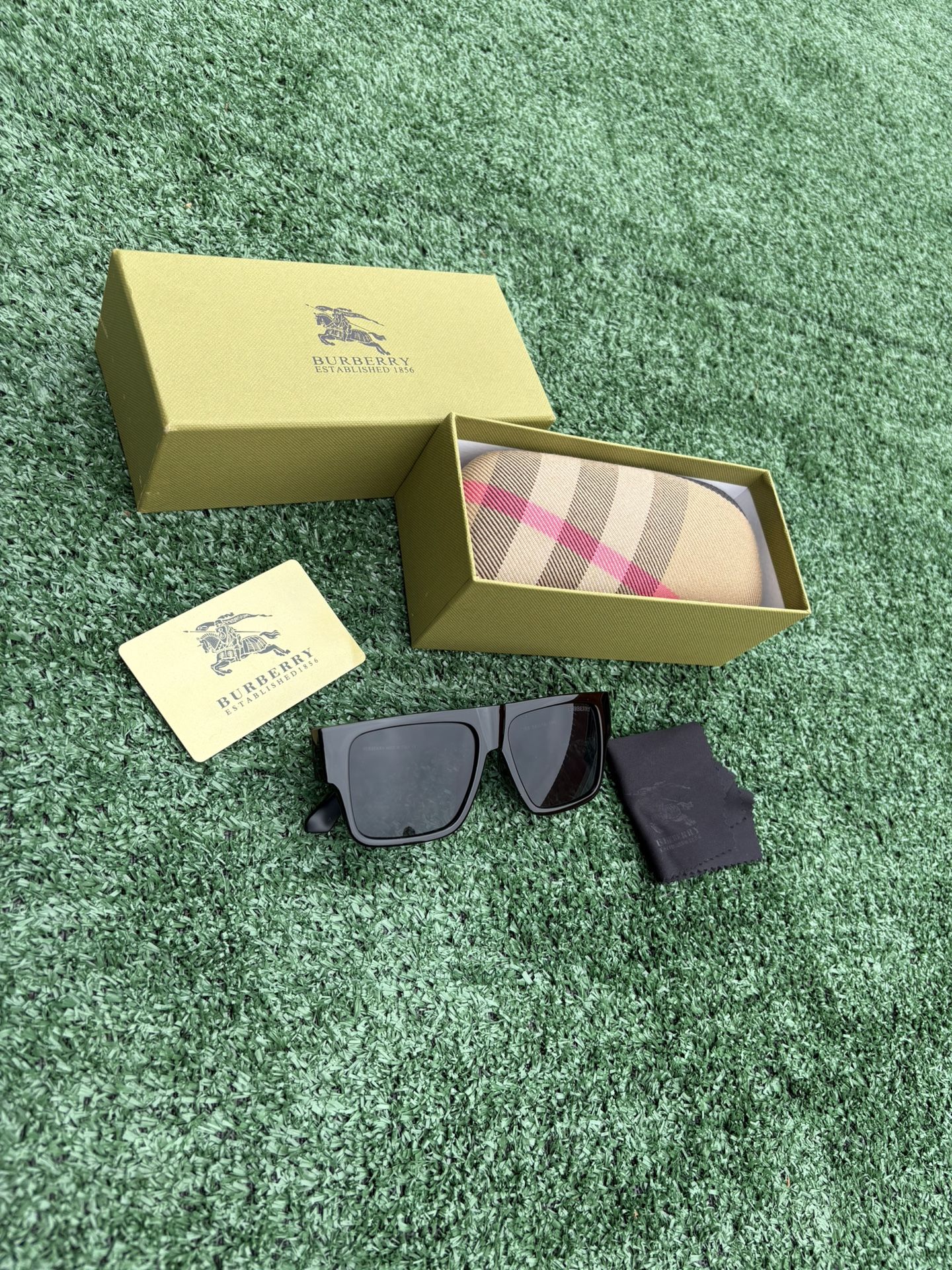 Burberry Shades