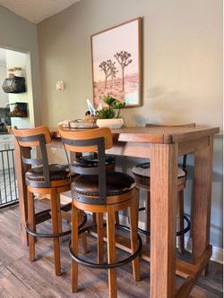 Tall dining table & chairs