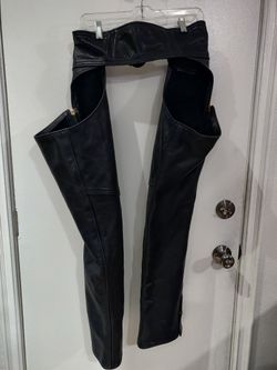 Women's Leather Chaps