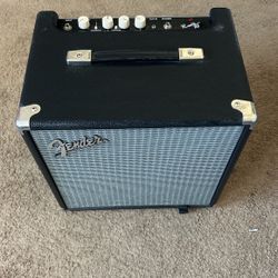 Fender Rumble 25 Bass Guitar Amplifier. 