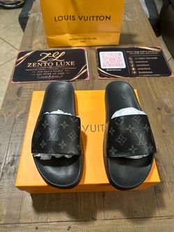 Lv slides size 8-9-10-11-12 new with box