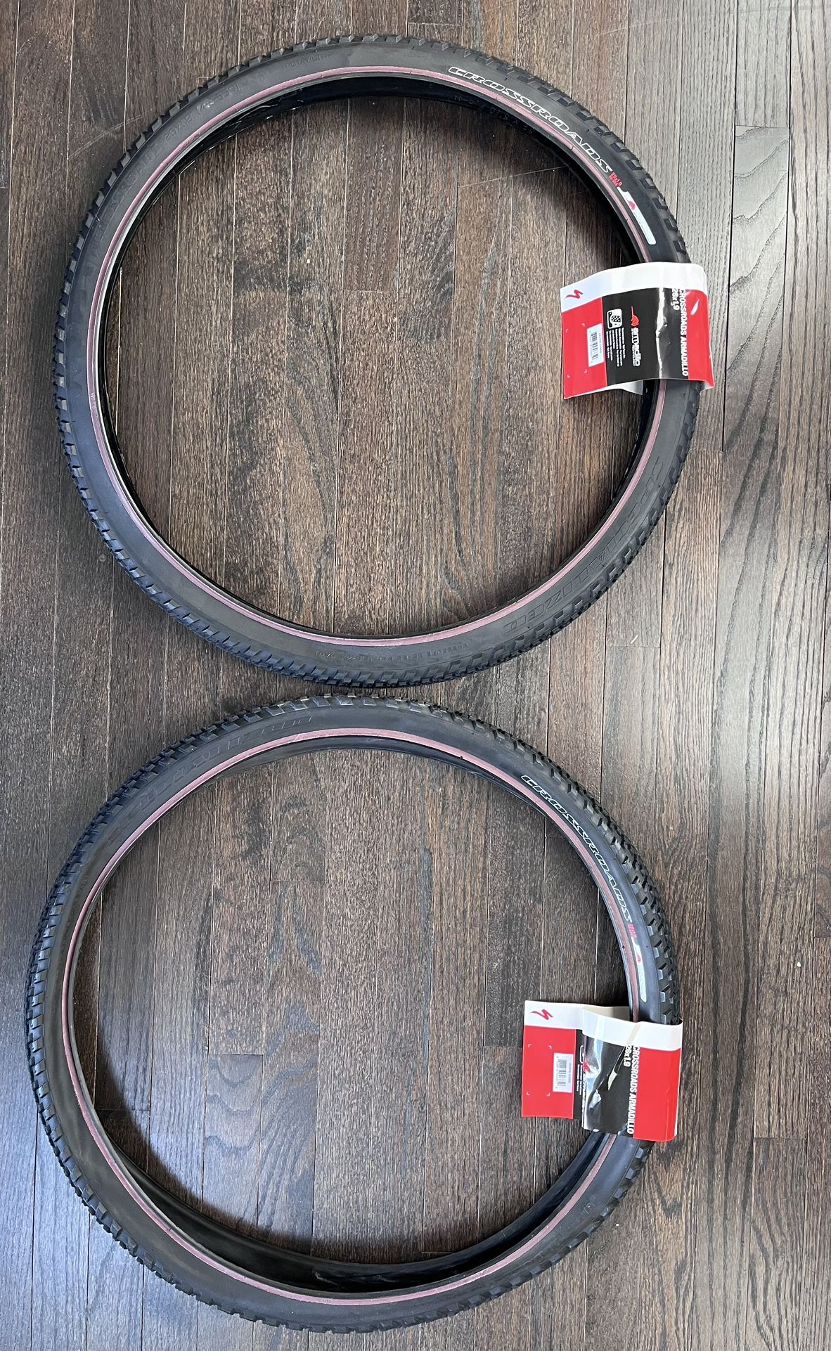 Specialized Crossroads Armadillo Tires