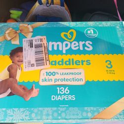 Pampers Swaddlers 136
