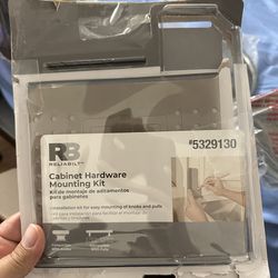 Cabinet hardware mounting kit