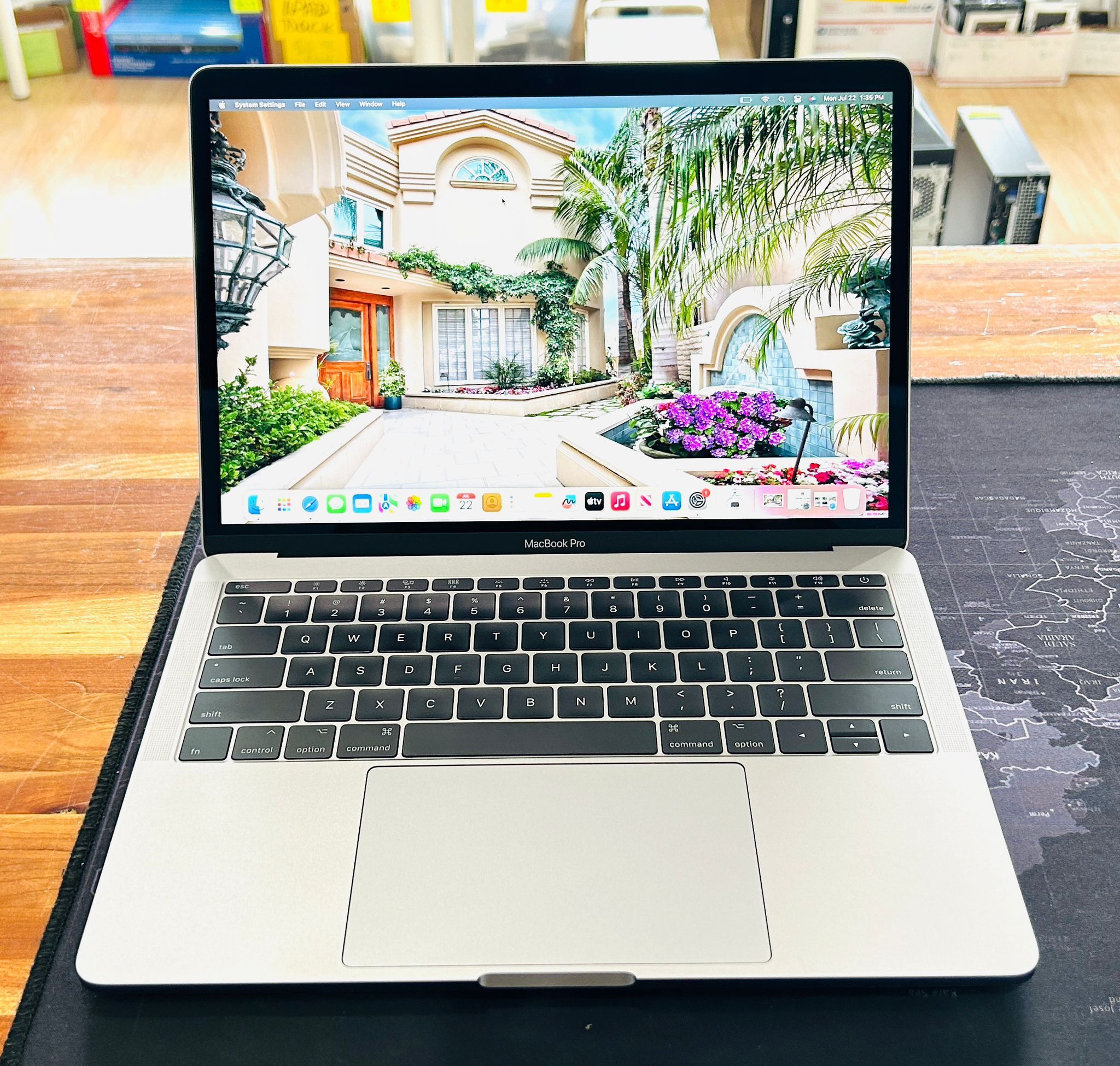Apple MacBook Pro 2017 13” i5 8GB 128GB OS Ventura Fully Functional