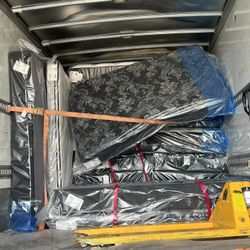 King, Queens Luxury Beds 50-80% Off 