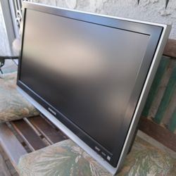 Magnavox 32" 720p LCD TV
