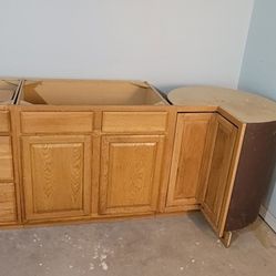Kitchen Cabinets 