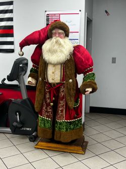 6’ Decorative Santa Claus