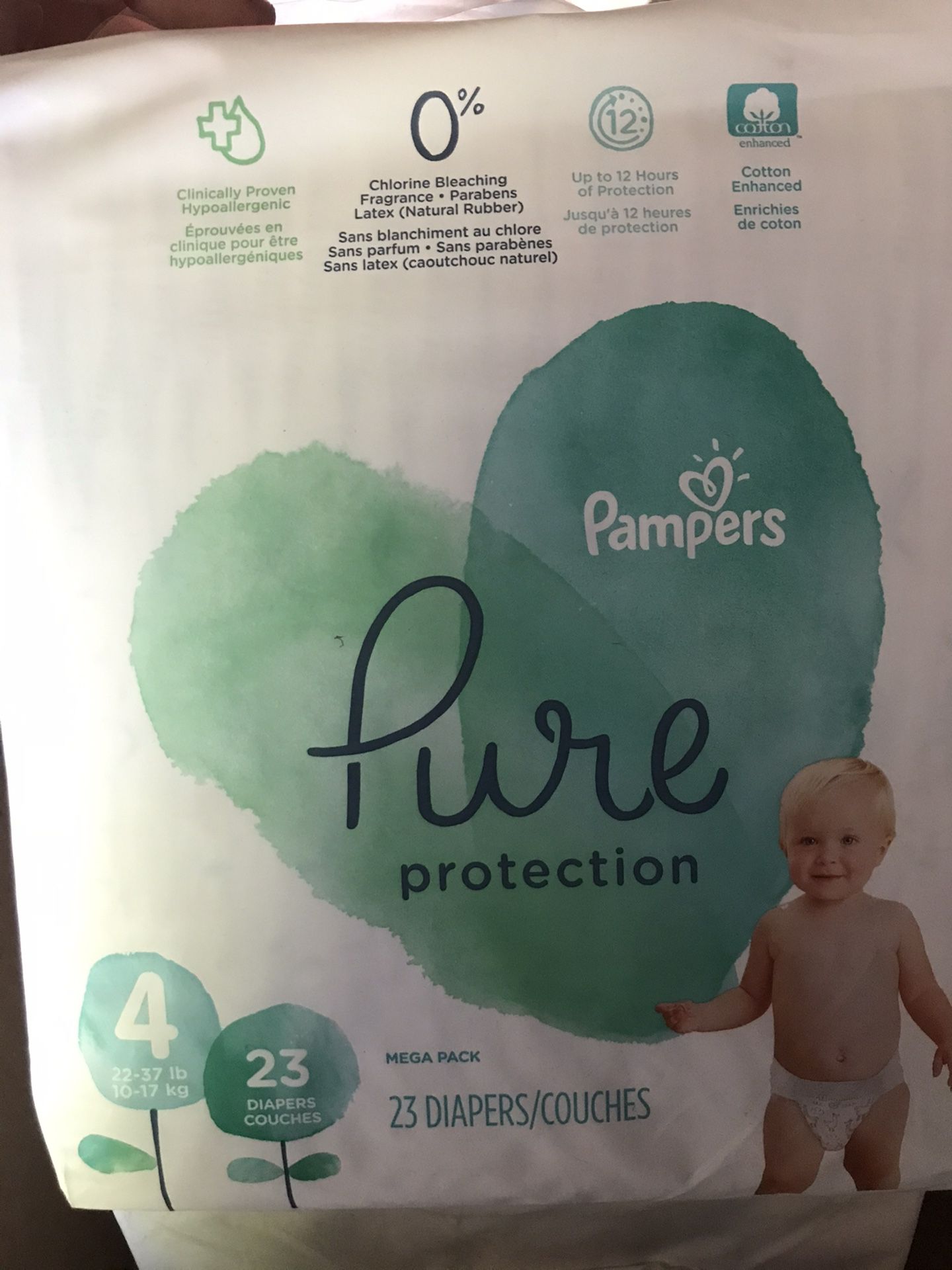 Pampers diaper and wipes