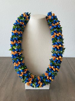 Blue and yellow graduation lei