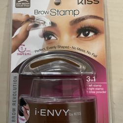 Kiss Brow Stamp i• ENVY