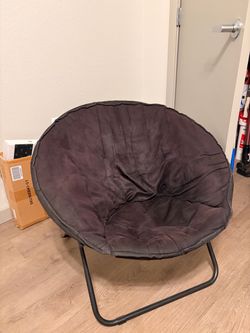 Moon chair