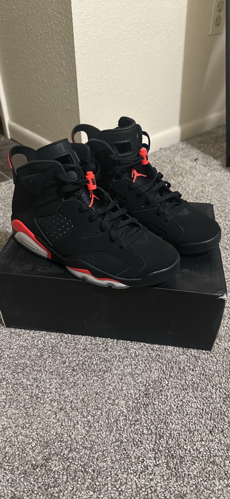 Jordan 6 Infrared 
