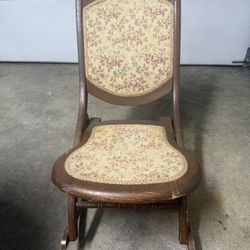 Vintage rocking chair