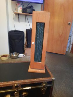 Vintage Toilet And Kleenex Holder