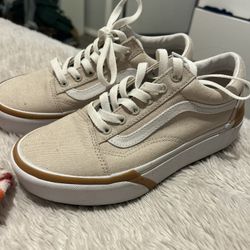Women’s Vans 