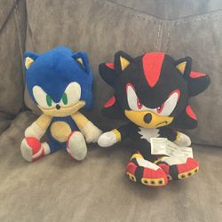 Sonic & Shadow Plush 