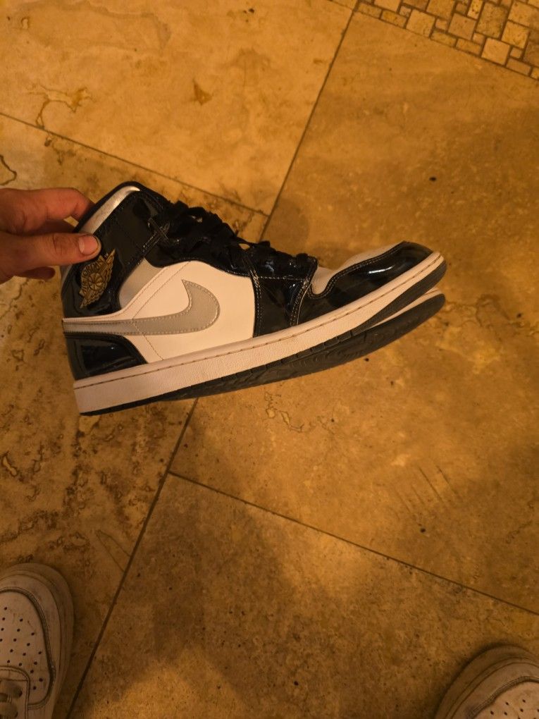 Nike Air Jordan 1